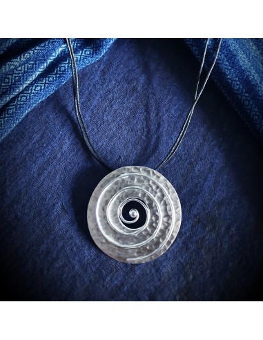 Pendentif Spirale en argent Karen Comment ça marche